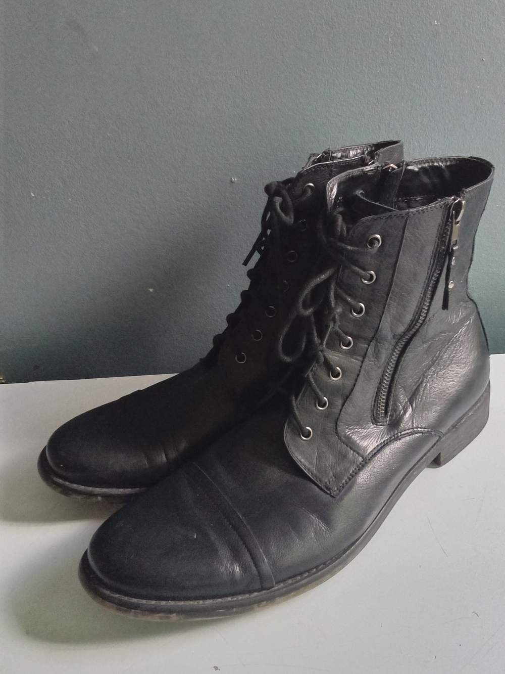 Mens Black Leather Cap Toe Lace Up Combat Boots with Side‎ Zipper